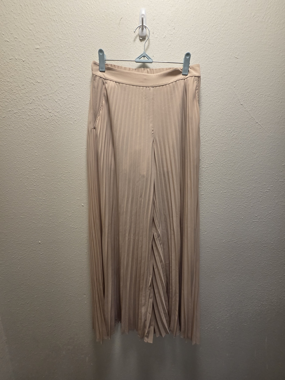 Wide Leg Pleated Pants in Blush Pink